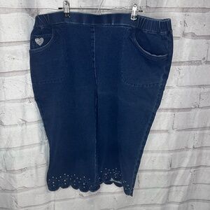 Cropped Jean by Quacker Factory